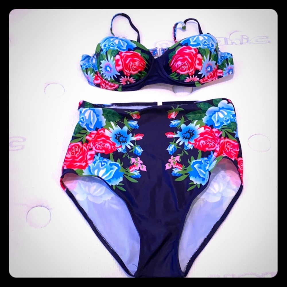 Two piece high waisted bikini